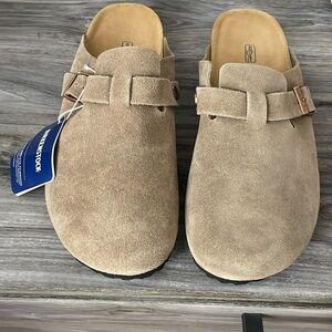 Birkenstock Men's Khaki Clogs